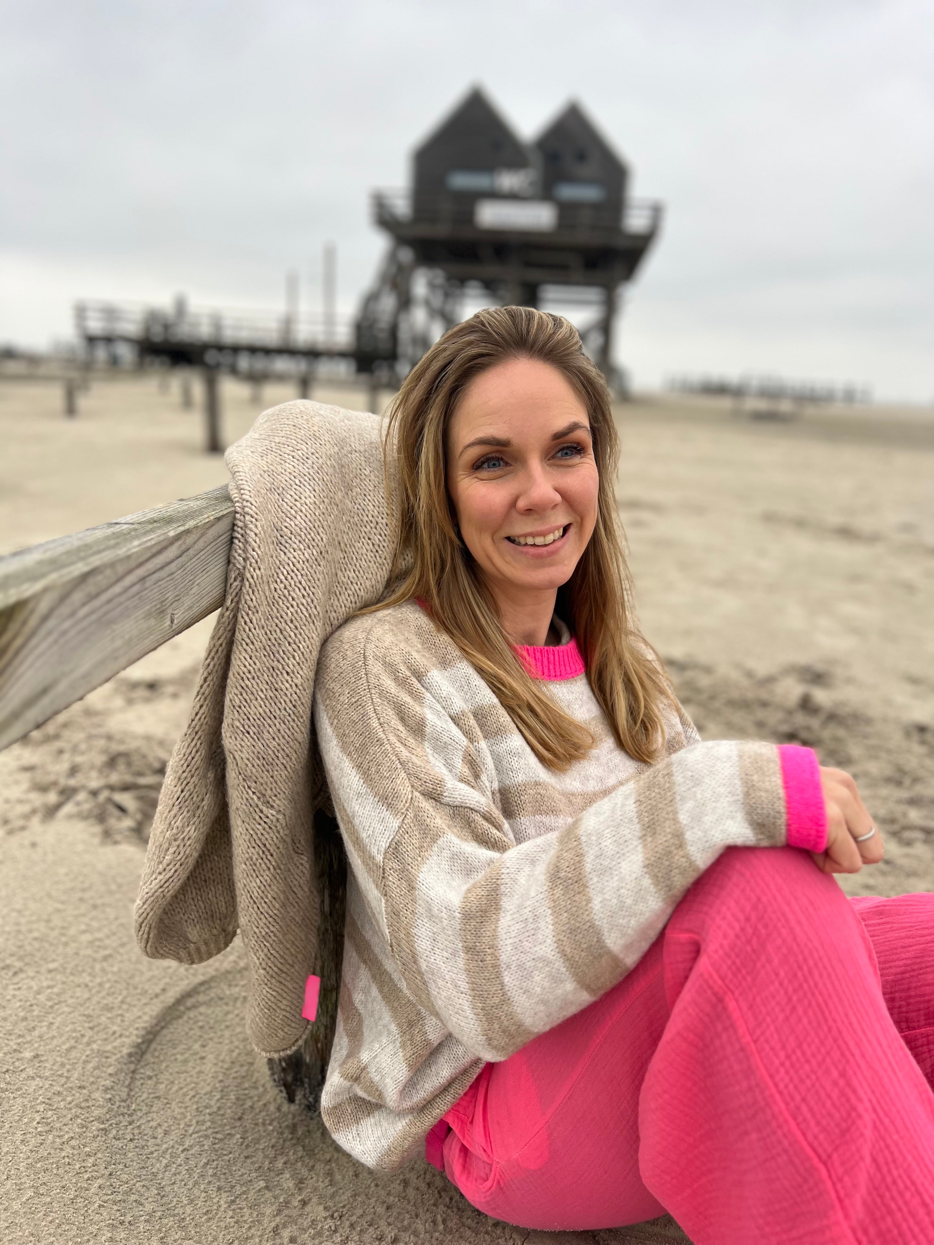 Strickpulli Streifen