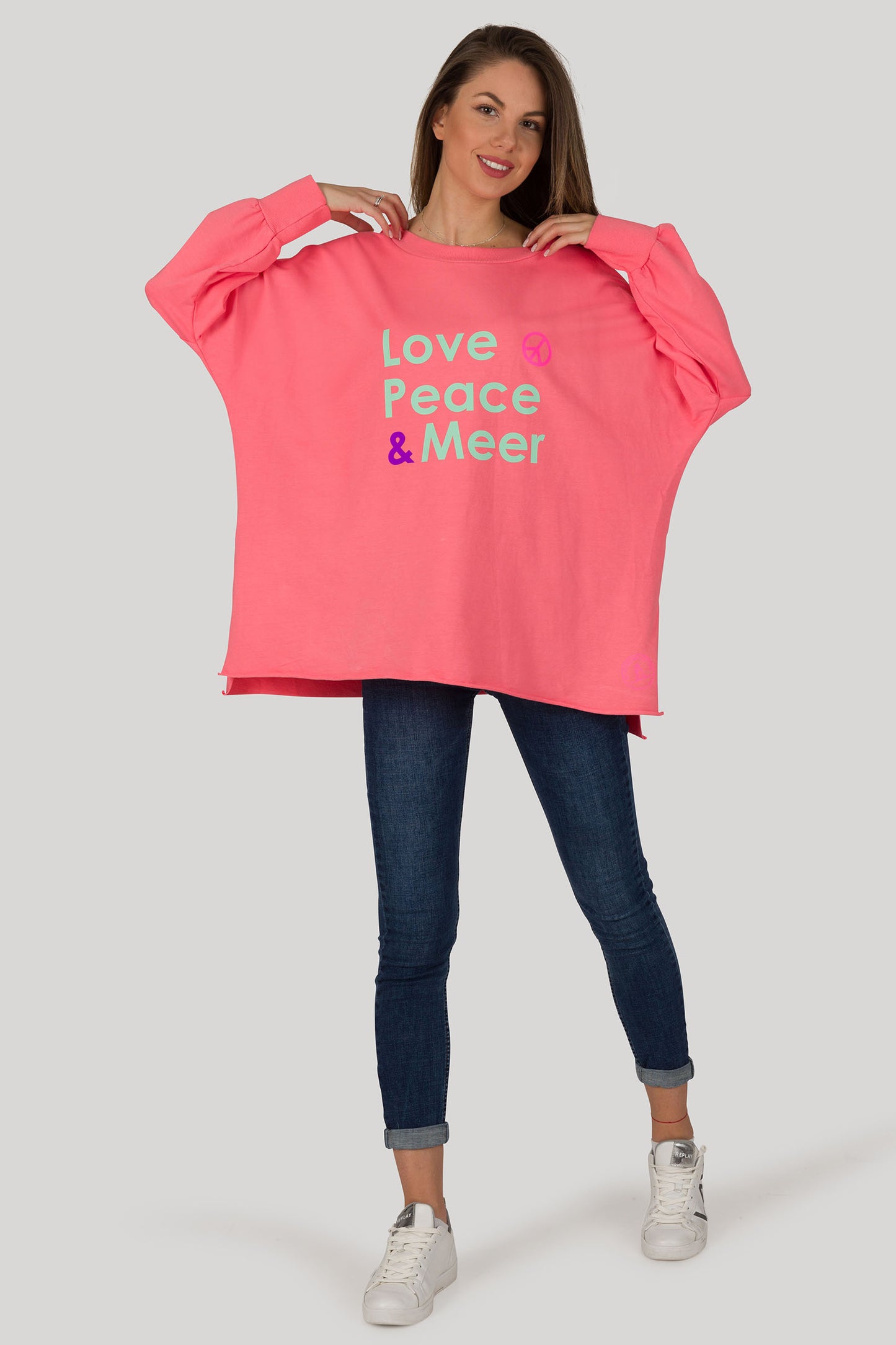 Oversized Sweatshirt LOVE, PEACE & MEER