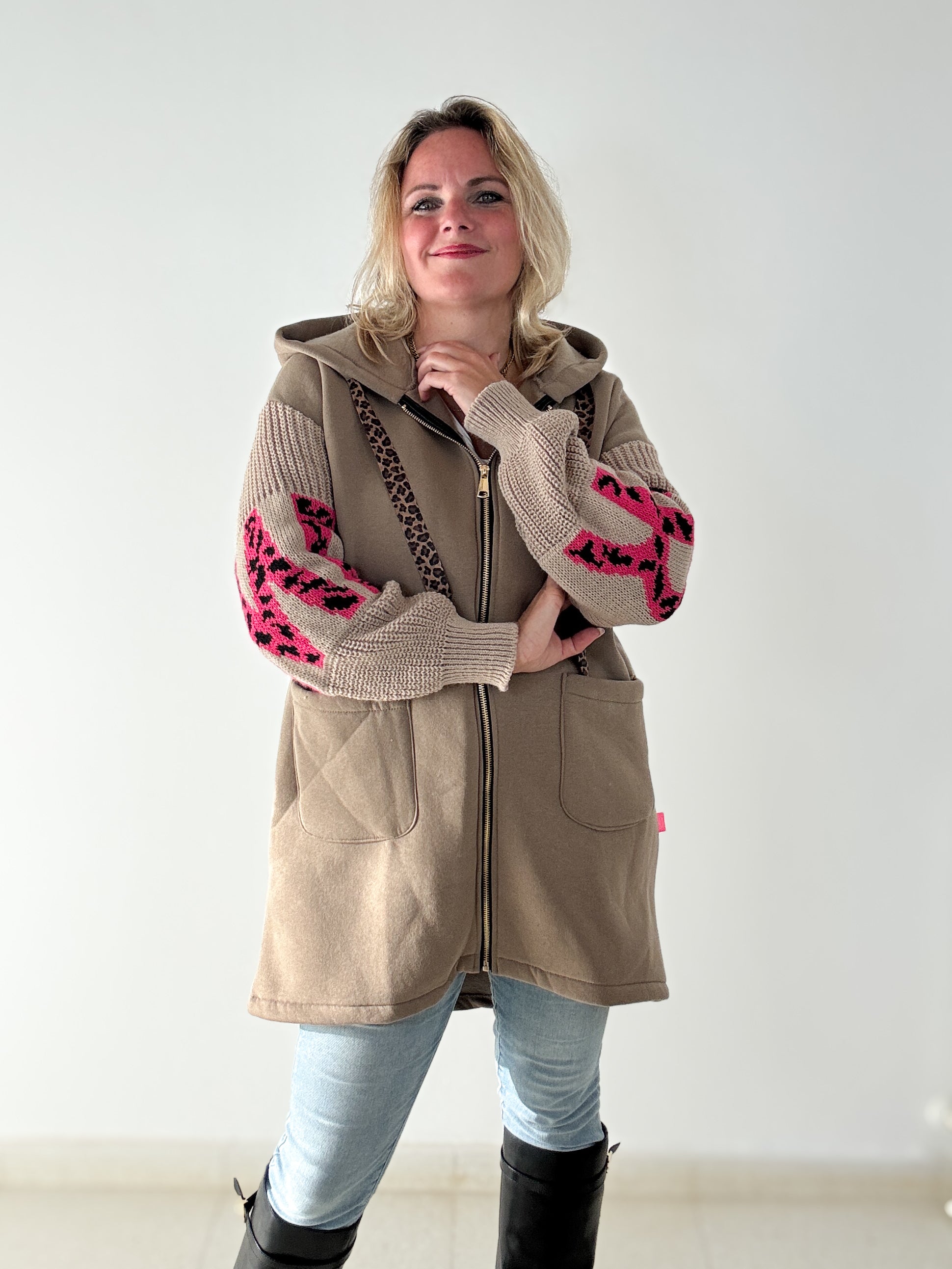 Sweatjacke mit Strickarm