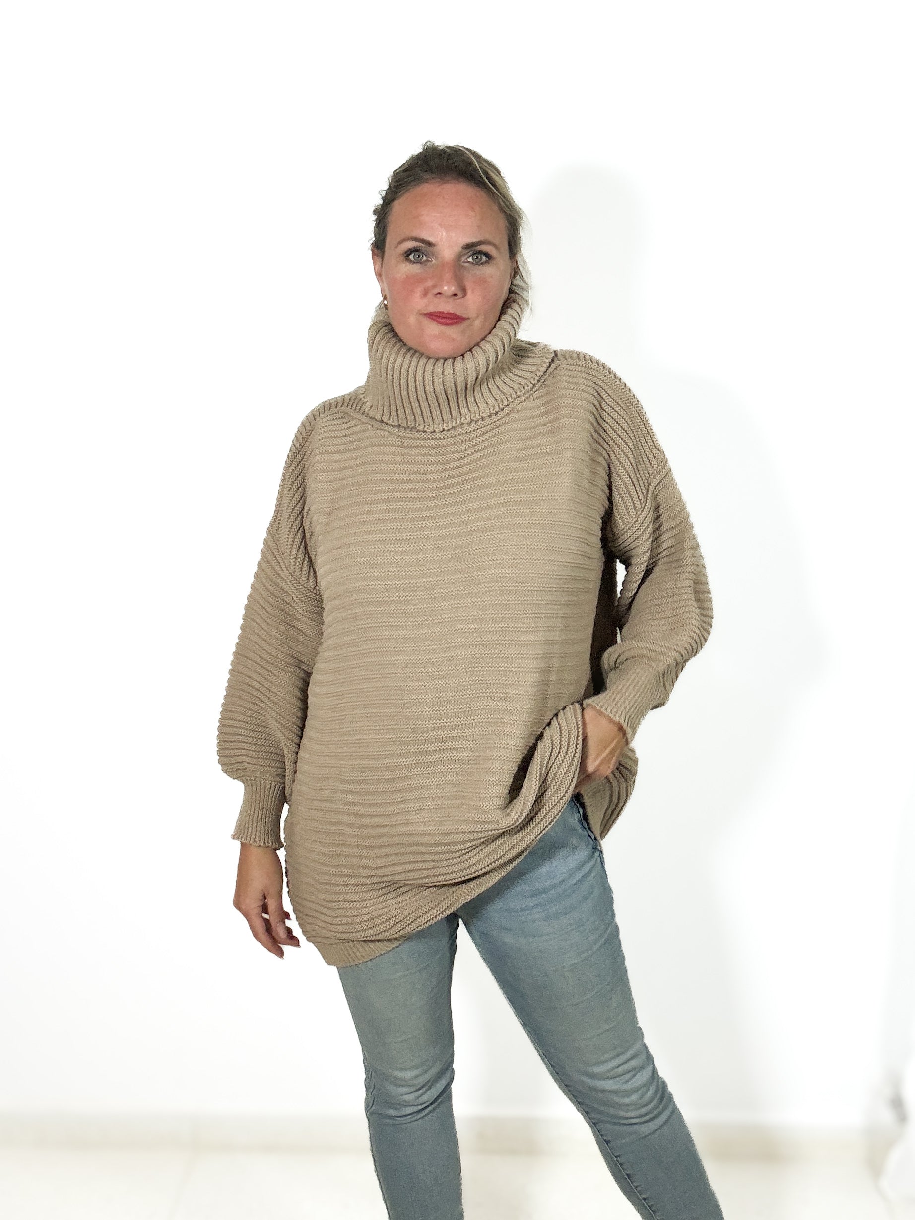 Oversize Strickpulli mit Rollkragen