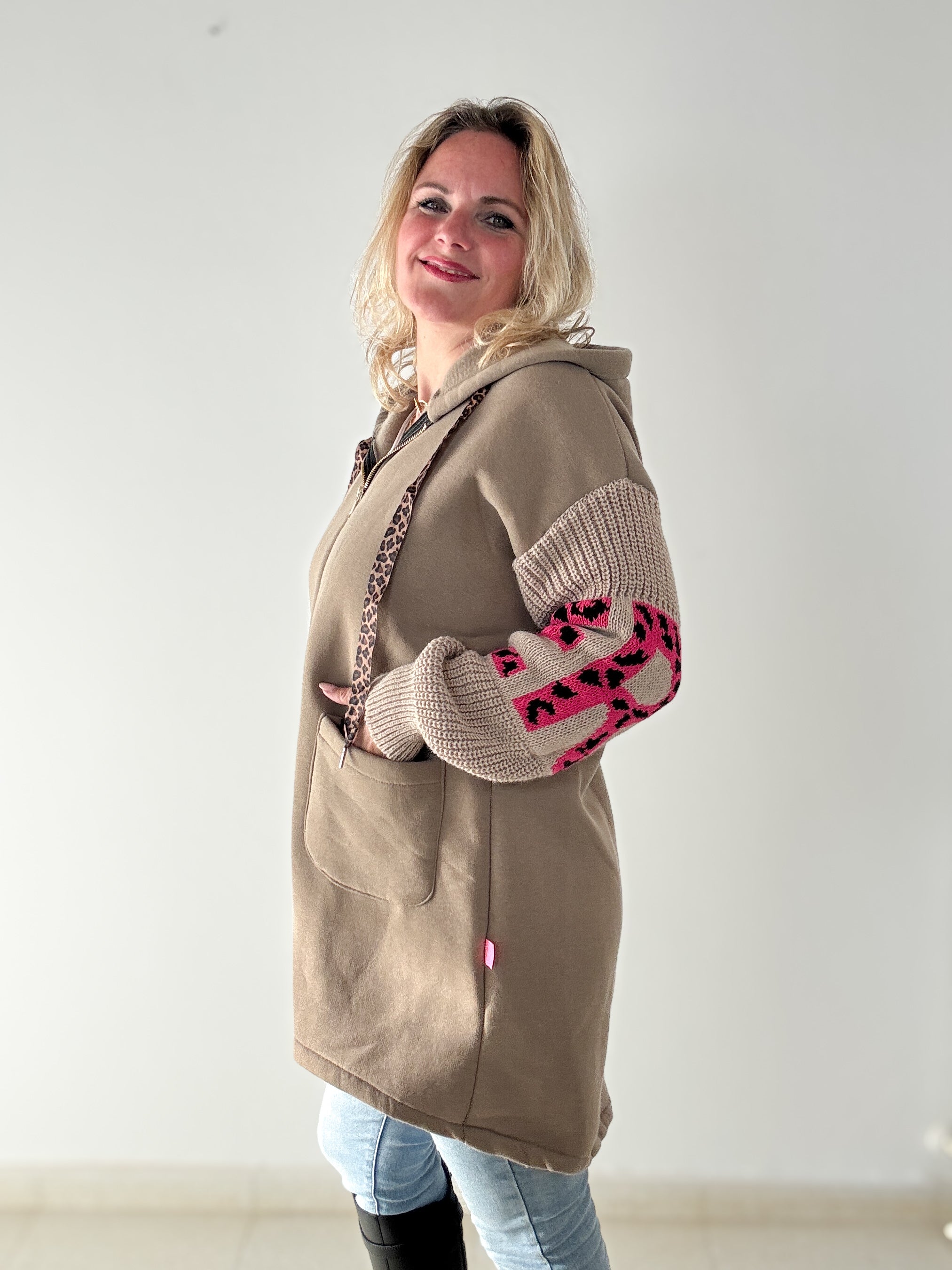 Sweatjacke mit Strickarm