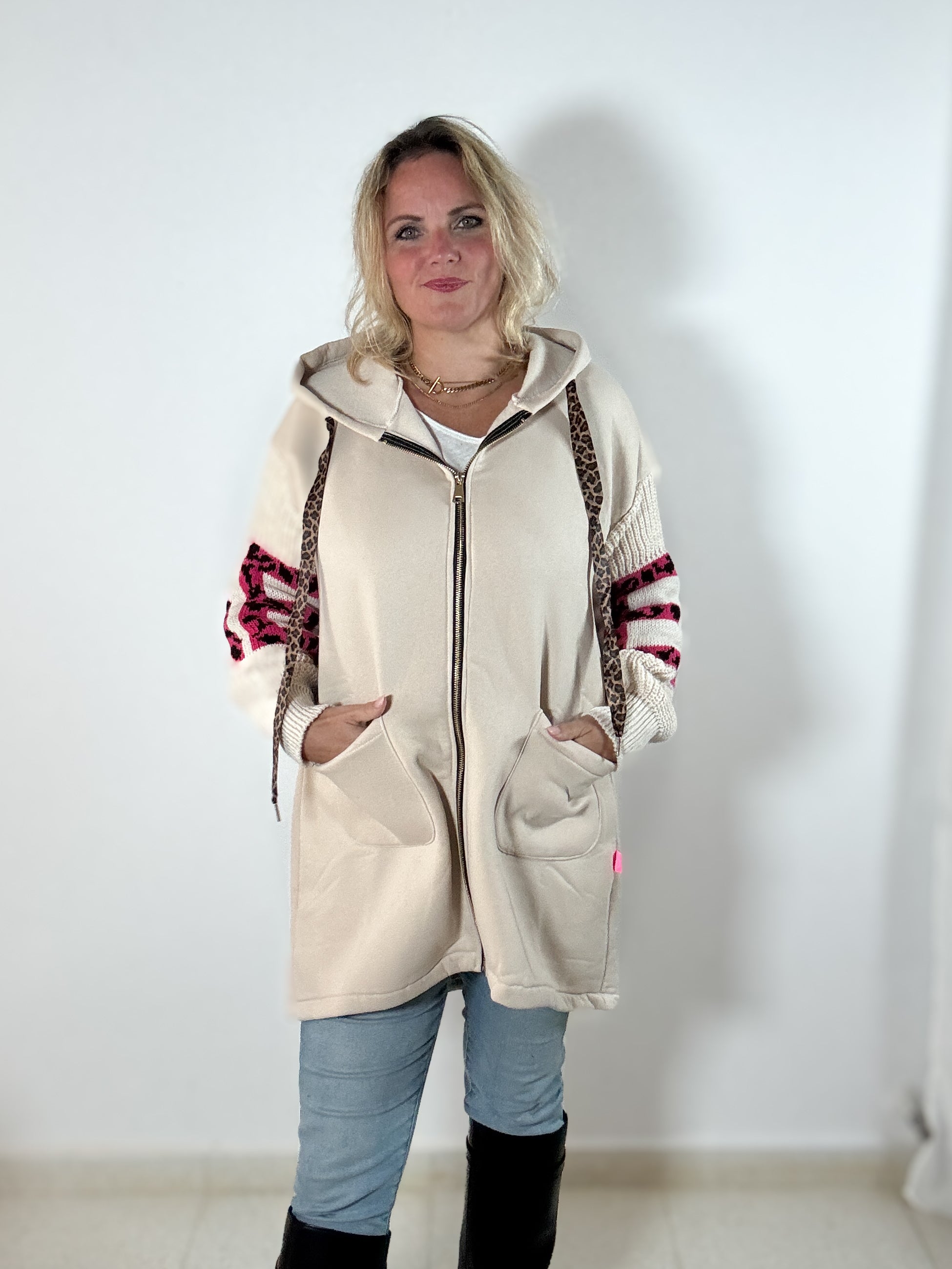 Sweatjacke mit Strickarm