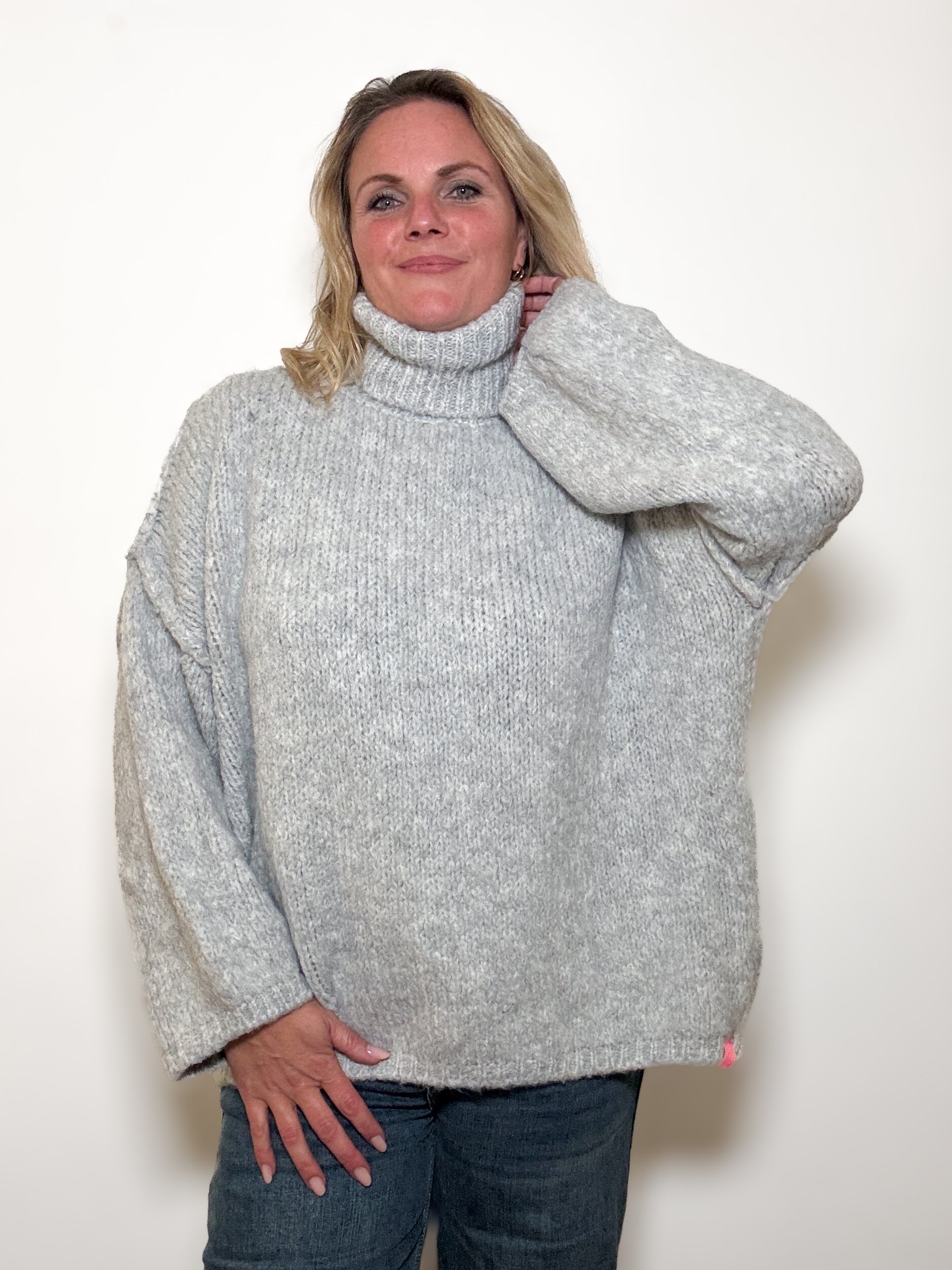 Strickpulli mit Rollkragen