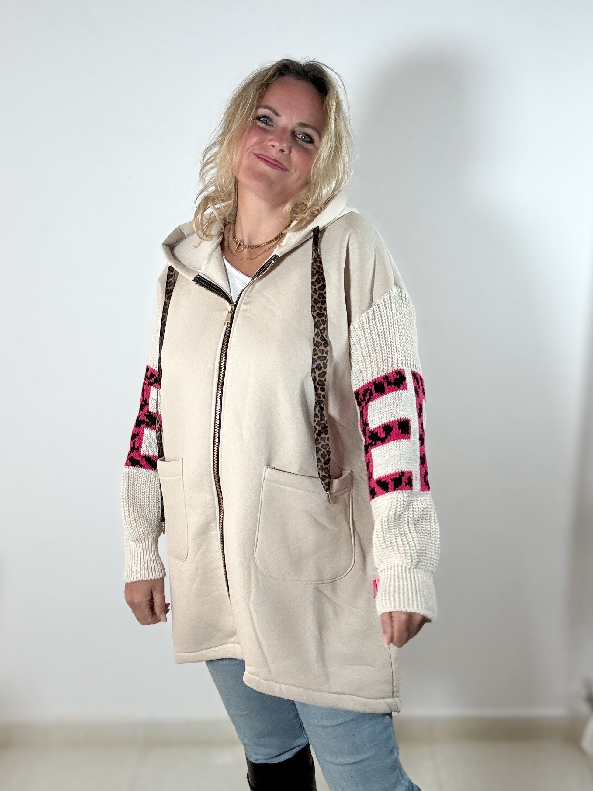 Sweatjacke mit Strickarm