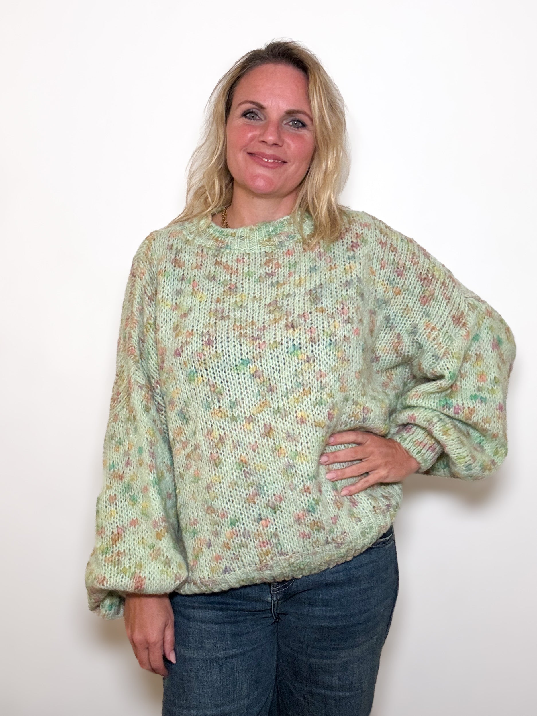 Oversize Strickpulli mit Bouclé