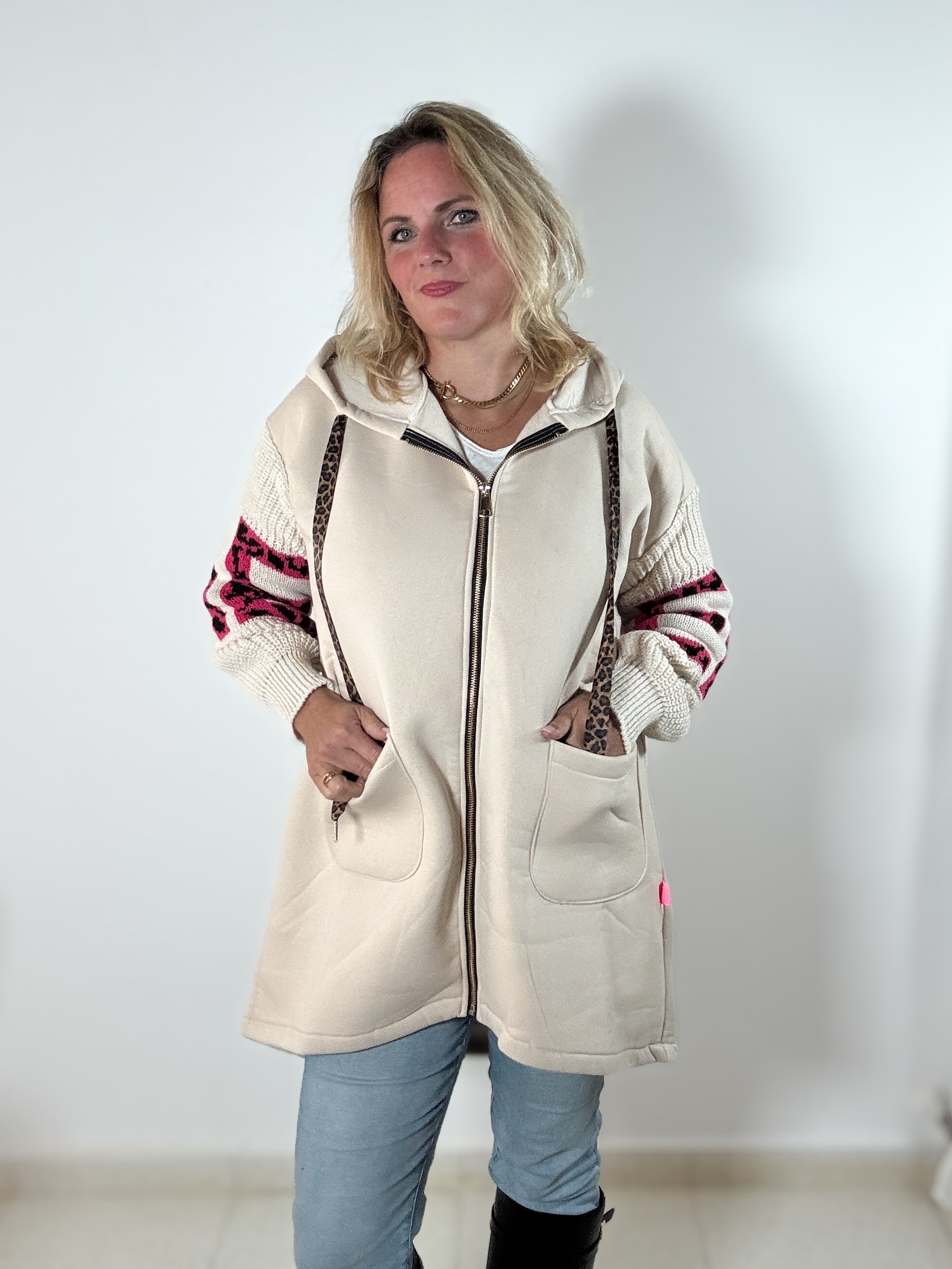 Sweatjacke mit Strickarm