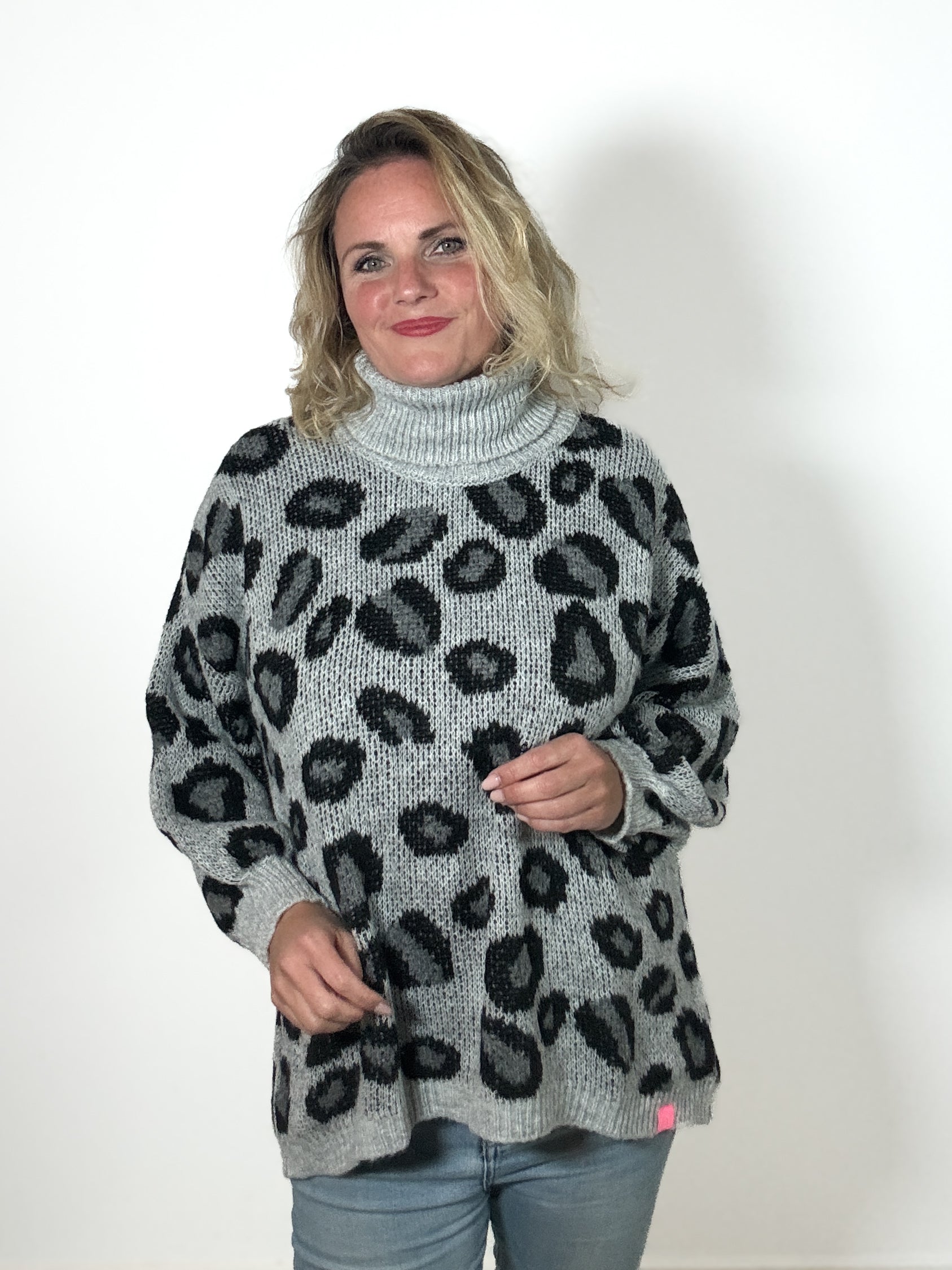 Leichter Rollkragenpullover LEO in oversize