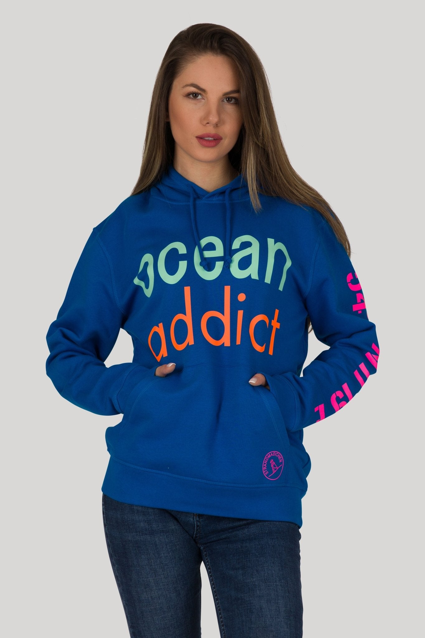 Hoodie Ocean Addict - Strandmädchen